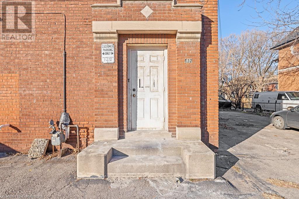 132 Prospect Street S Unit# 2, Hamilton, Ontario L8M 1M4 - Photo 13 - 40657773