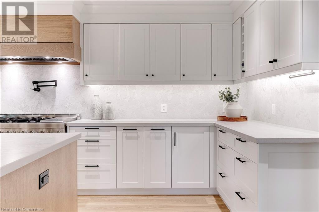 939 Teal Drive, Burlington, Ontario  L7T 2Y9 - Photo 12 - 40656591