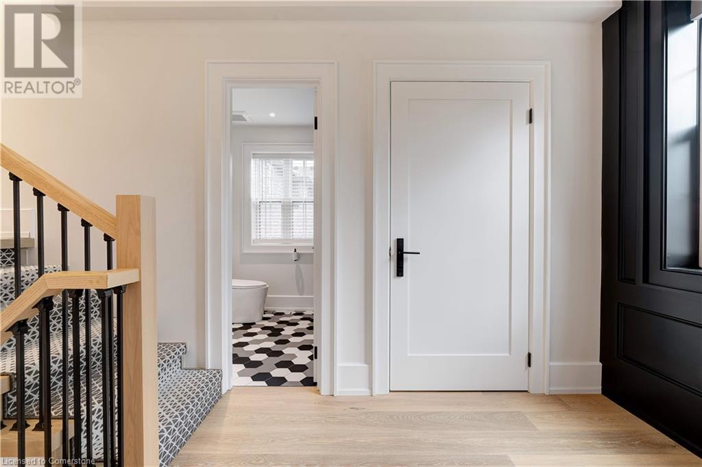 939 Teal Drive, Burlington, Ontario  L7T 2Y9 - Photo 19 - 40656591