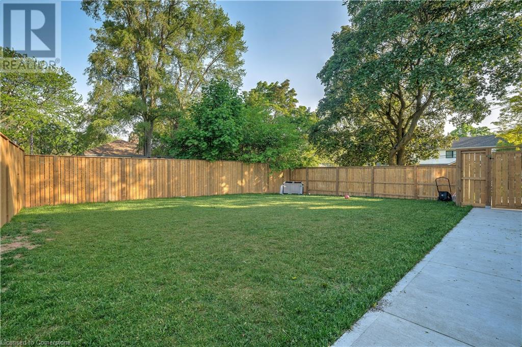 939 Teal Drive, Burlington, Ontario  L7T 2Y9 - Photo 47 - 40656591