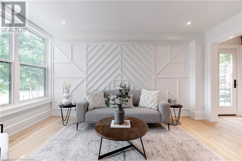 939 Teal Drive, Burlington, Ontario  L7T 2Y9 - Photo 5 - 40656591