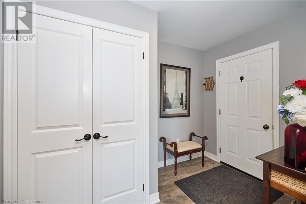 226 Woolverton Road, Grimsby, Ontario  L3M 4E7 - Photo 11 - XH4204814