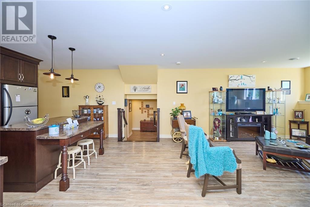 226 Woolverton Road, Grimsby, Ontario  L3M 4E7 - Photo 36 - XH4204814