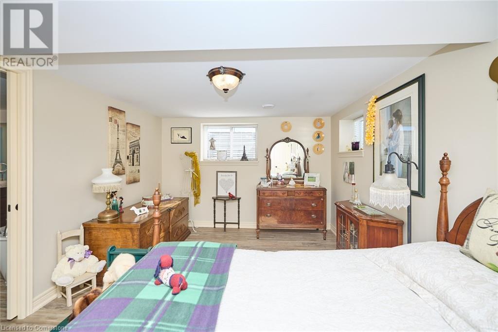 226 Woolverton Road, Grimsby, Ontario  L3M 4E7 - Photo 39 - XH4204814