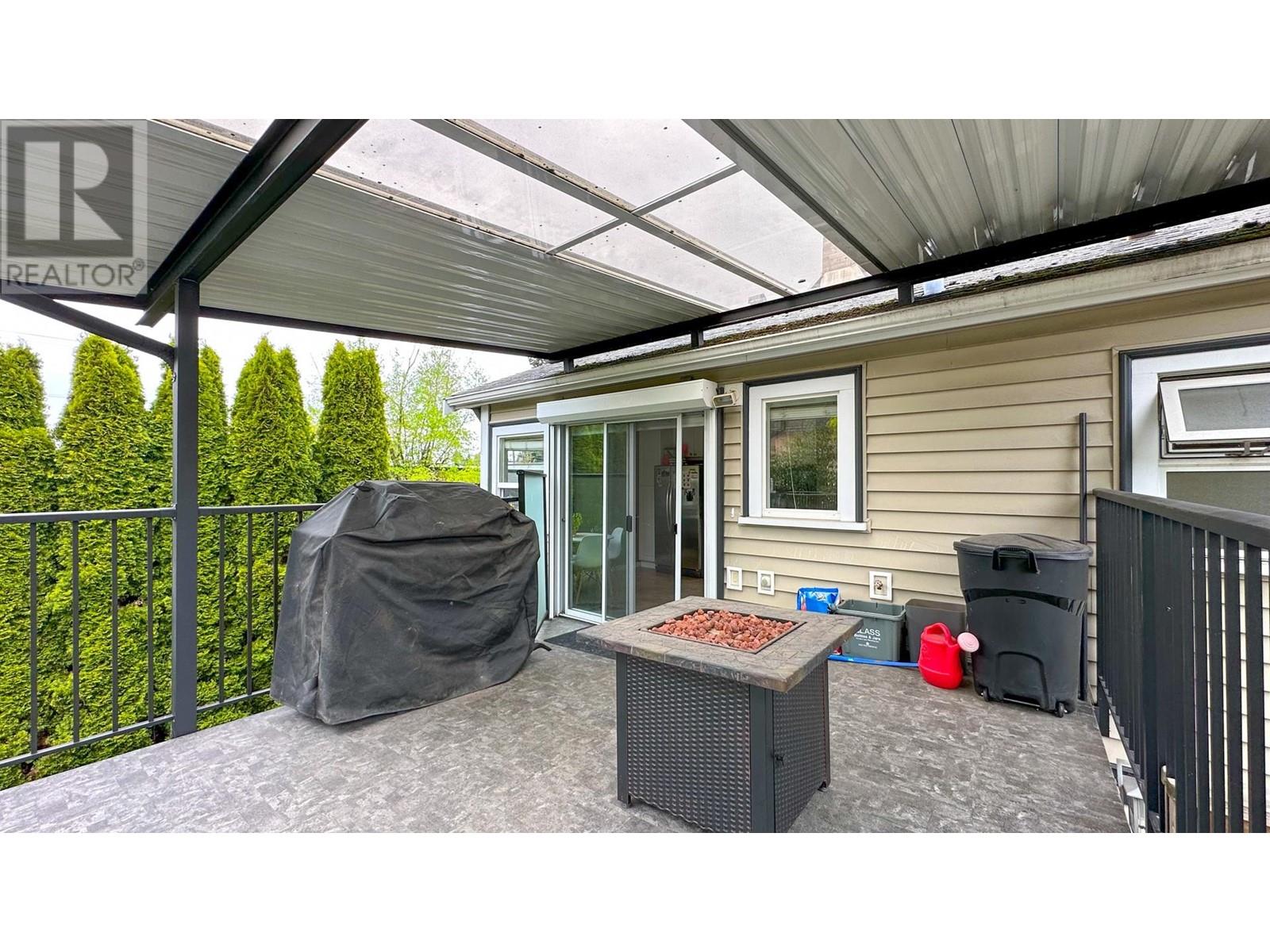 1116 Nanaimo Street, New Westminster, British Columbia  V3M 2E6 - Photo 7 - R2932456