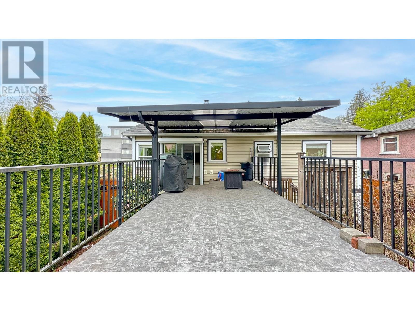 1116 Nanaimo Street, New Westminster, British Columbia  V3M 2E6 - Photo 8 - R2932456