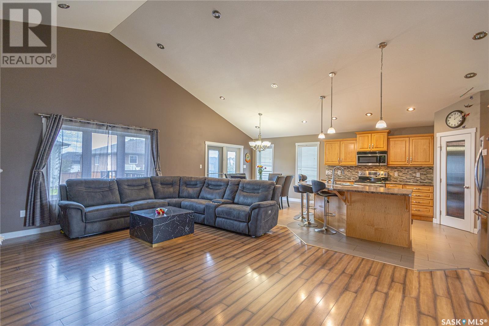 Property at 15 Hadley ROAD image 3