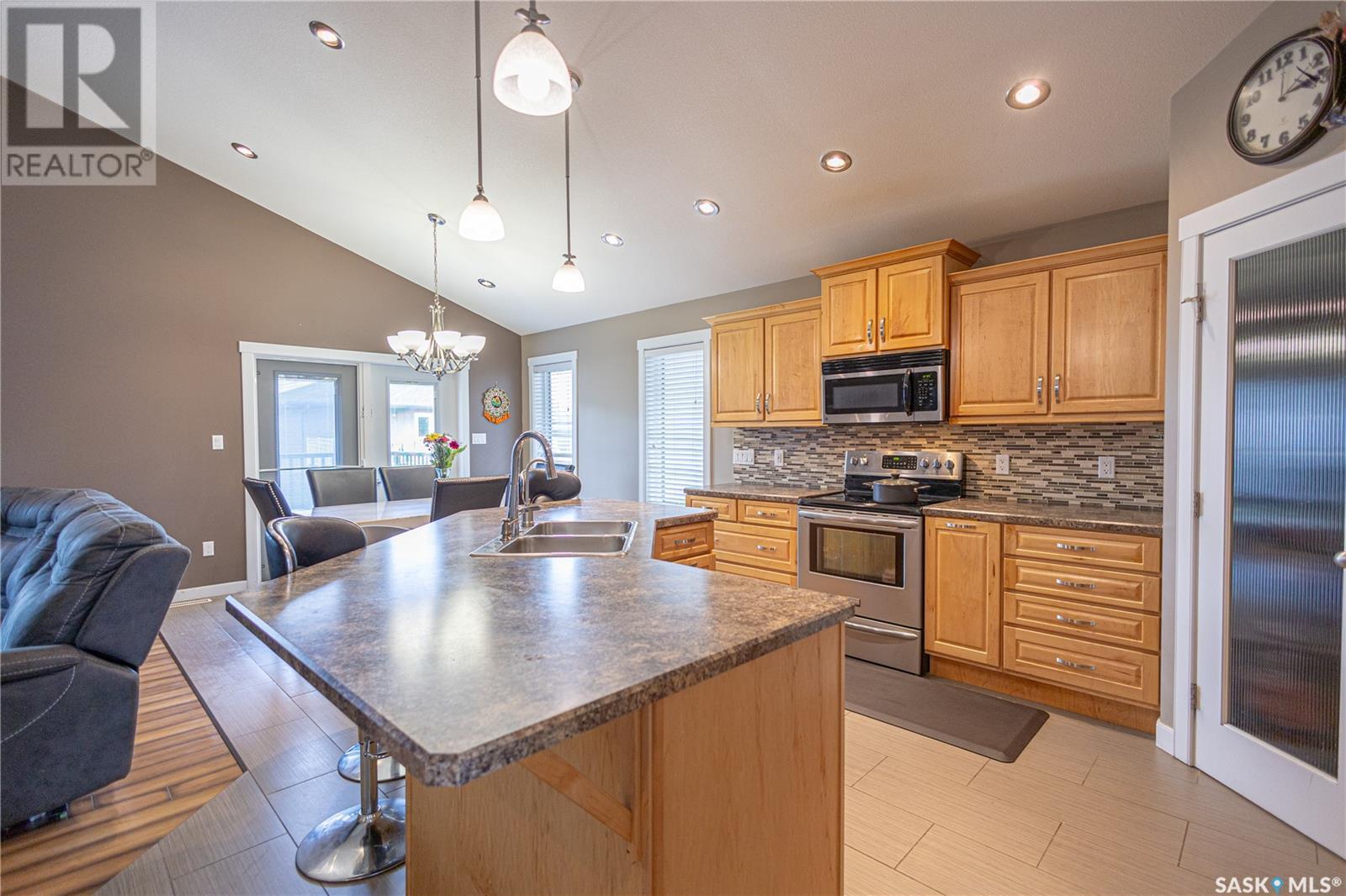 Property at 15 Hadley ROAD image 4