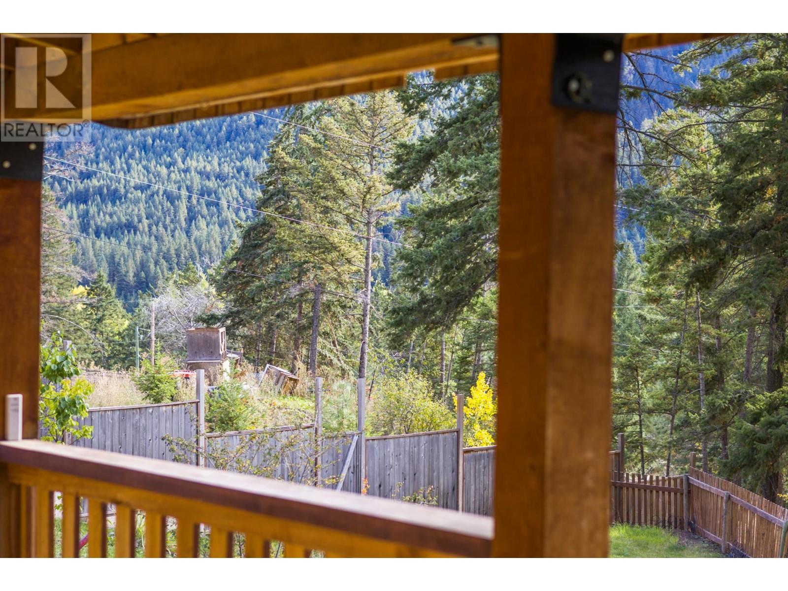 9653 Tranquille Criss Creek Rd, Kamloops, British Columbia  V0K 2J0 - Photo 21 - 181237