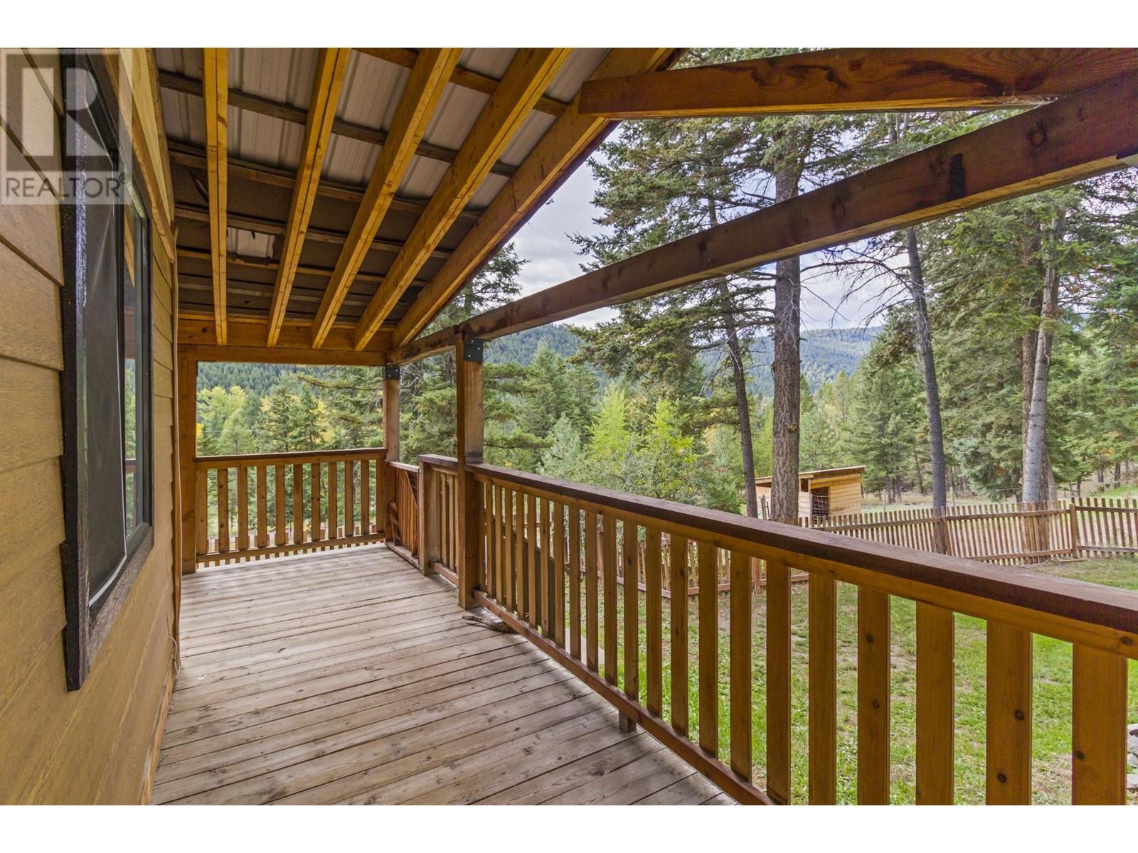 9653 Tranquille Criss Creek Rd, Kamloops, British Columbia  V0K 2J0 - Photo 23 - 181237