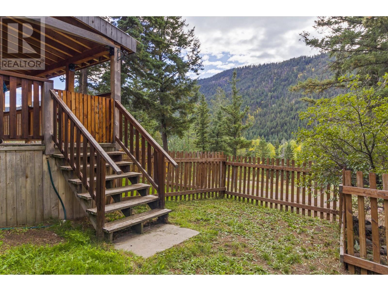 9653 Tranquille Criss Creek Rd, Kamloops, British Columbia  V0K 2J0 - Photo 25 - 181237