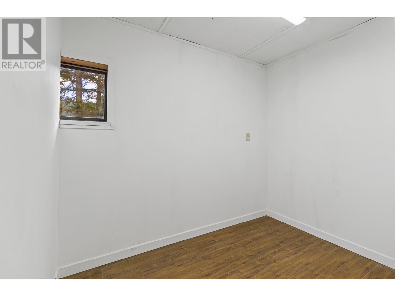 9653 Tranquille Criss Creek Rd, Kamloops, British Columbia  V0K 2J0 - Photo 33 - 181237