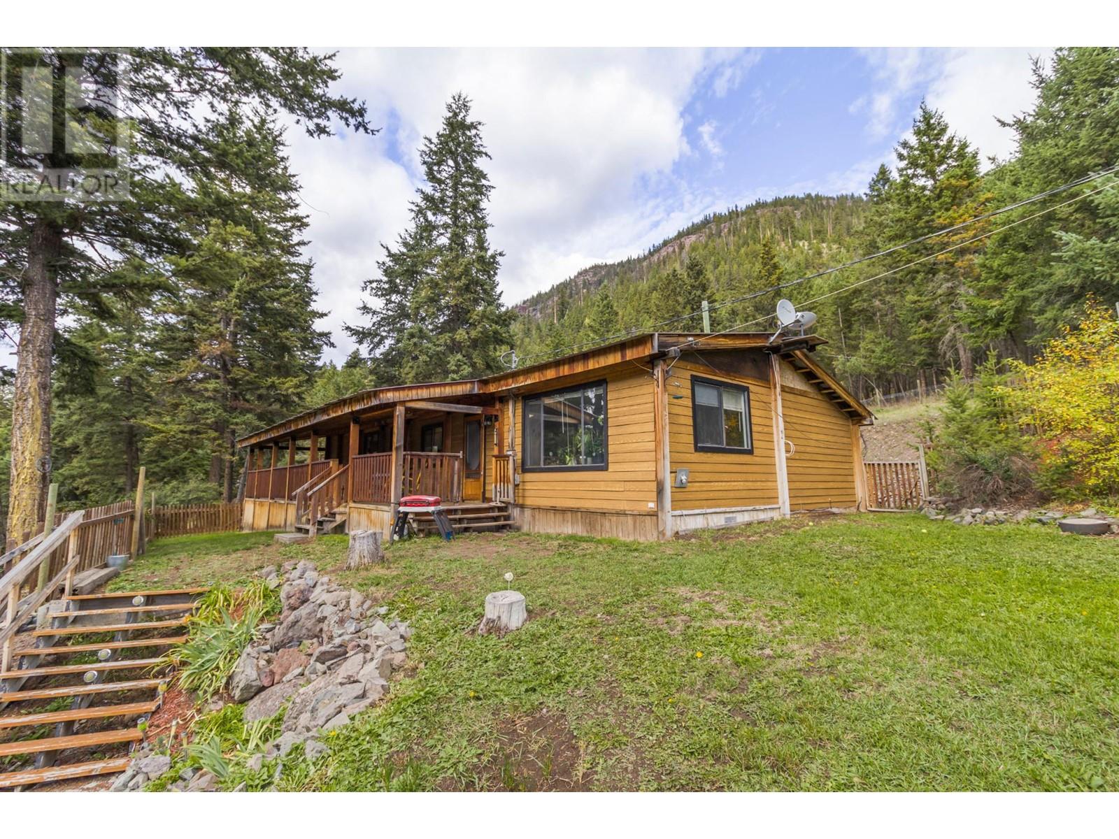 9653 Tranquille Criss Creek Rd, Kamloops, British Columbia  V0K 2J0 - Photo 39 - 181237