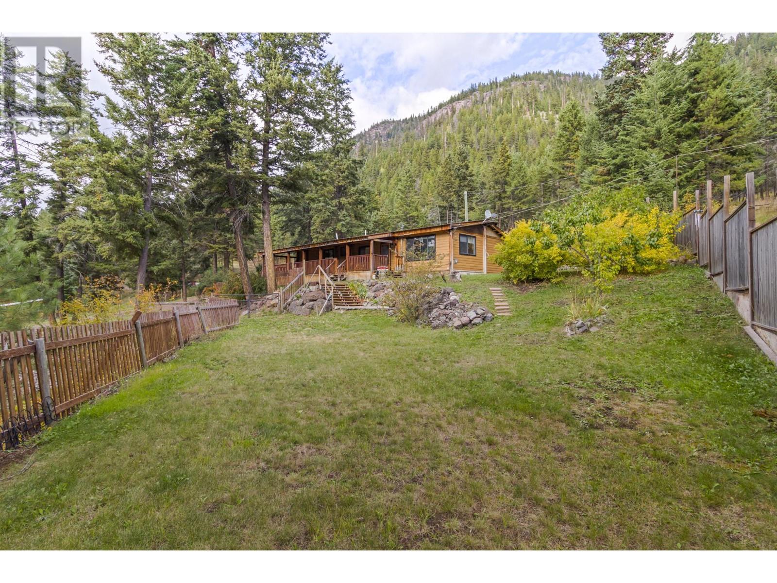 9653 Tranquille Criss Creek Rd, Kamloops, British Columbia  V0K 2J0 - Photo 40 - 181237