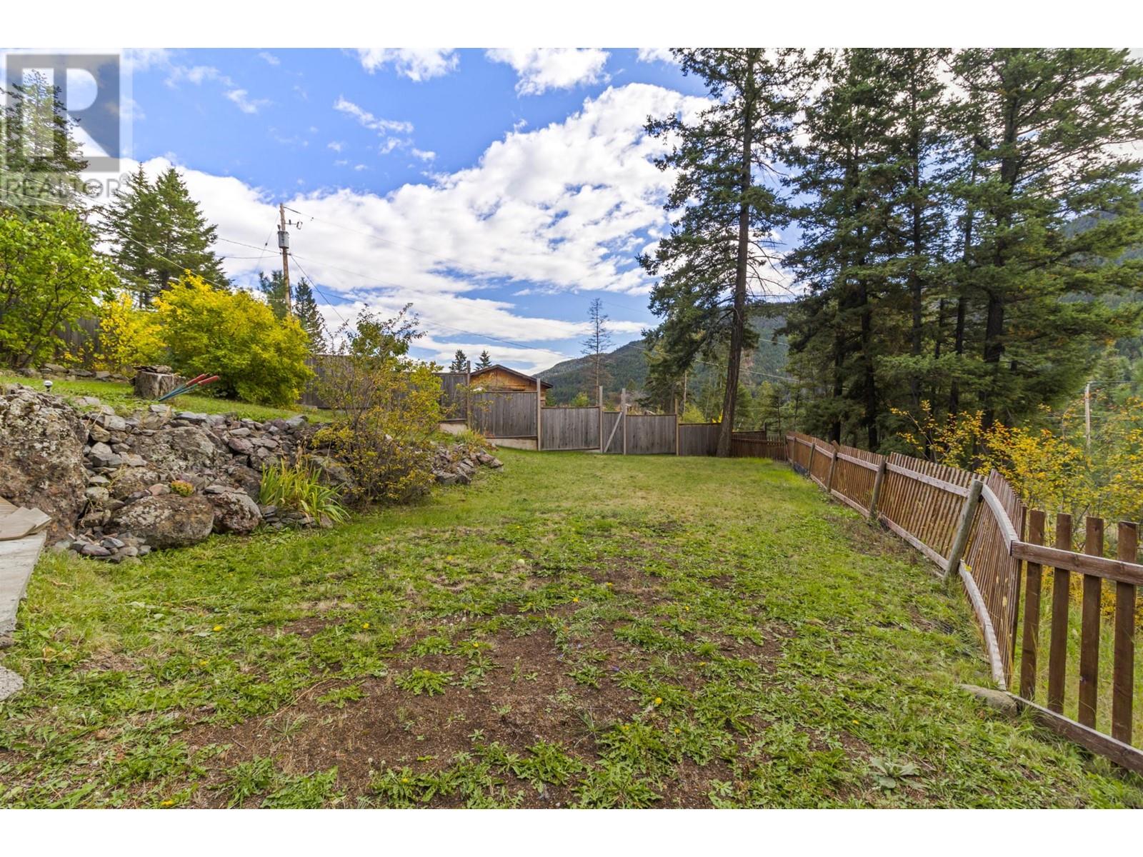9653 Tranquille Criss Creek Rd, Kamloops, British Columbia  V0K 2J0 - Photo 41 - 181237