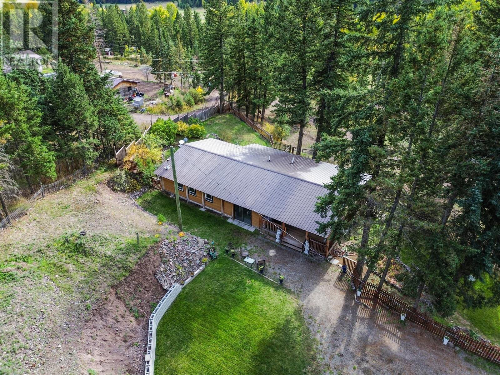 9653 Tranquille Criss Creek Rd, Kamloops, British Columbia  V0K 2J0 - Photo 7 - 181237