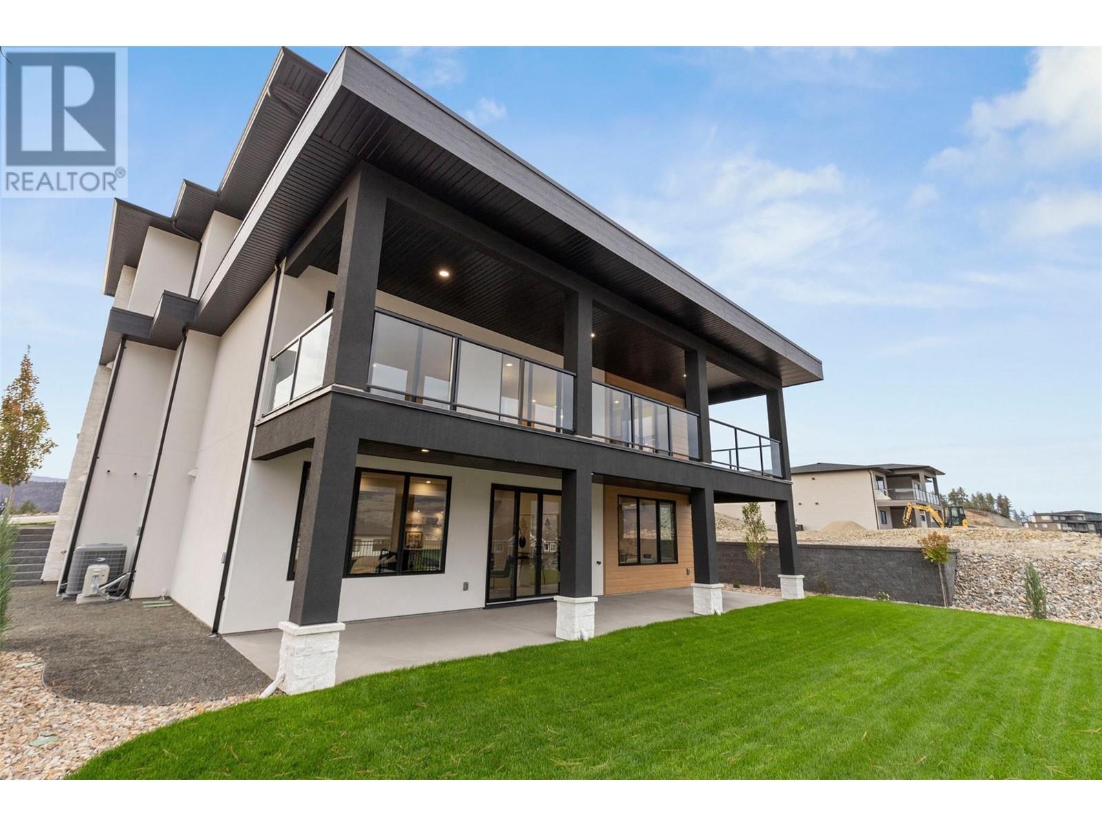 Property at 615 Kingswood Terrace image 1
