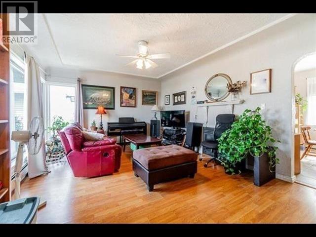 2720 Boundary Road, Burnaby, British Columbia  V5M 3Z6 - Photo 12 - R2932377