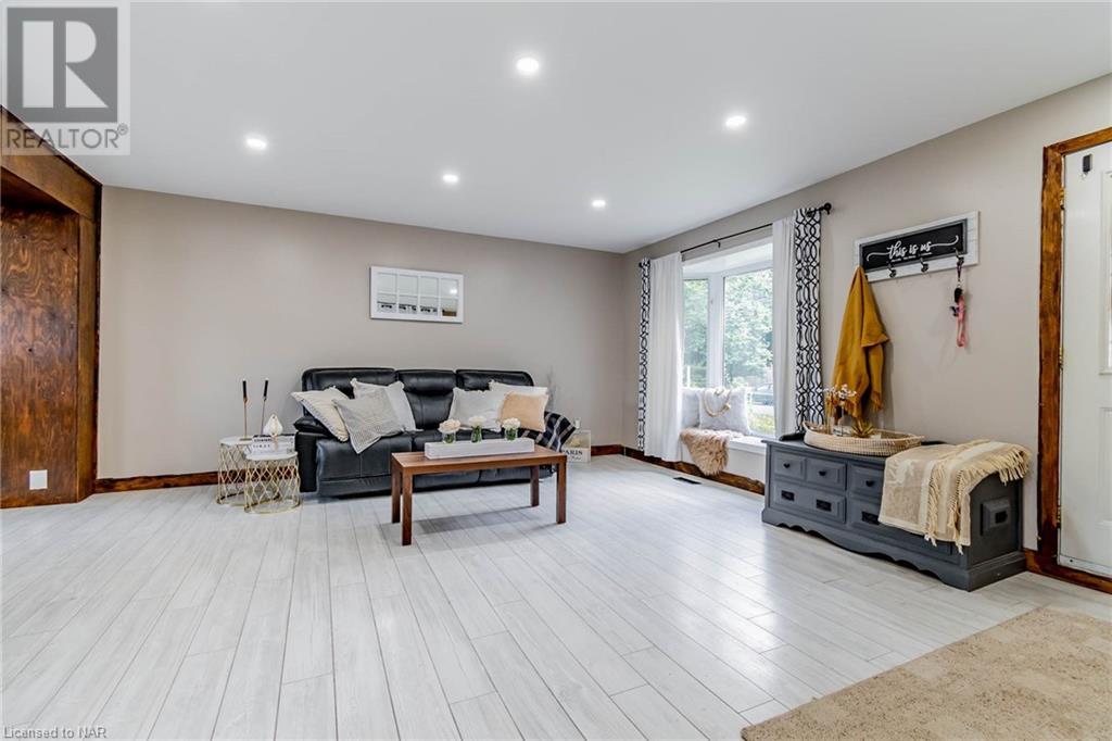 91 Leaside Drive, Welland, Ontario  L3C 6B3 - Photo 15 - 40657296