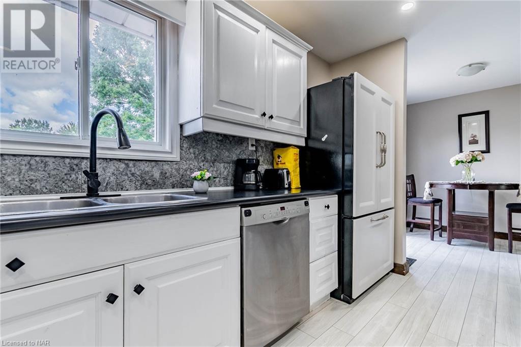 91 Leaside Drive, Welland, Ontario  L3C 6B3 - Photo 26 - 40657296