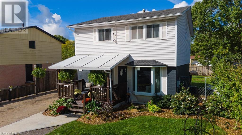 91 Leaside Drive, Welland, Ontario  L3C 6B3 - Photo 4 - 40657296