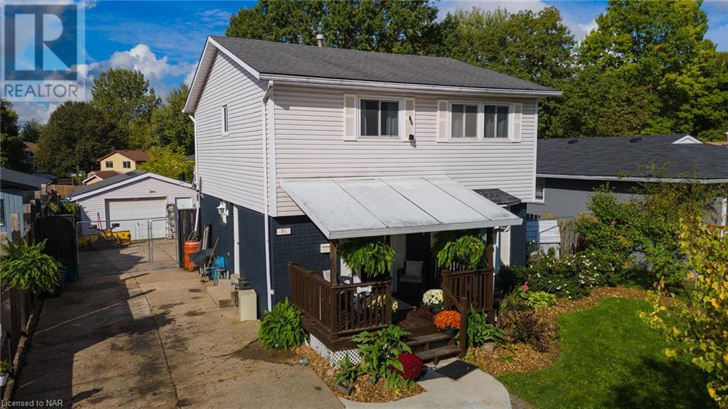 91 Leaside Drive, Welland, Ontario  L3C 6B3 - Photo 3 - 40657296