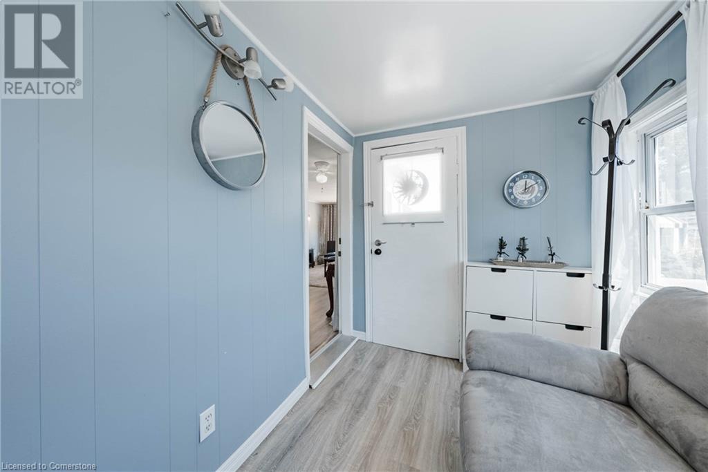 4594 Martha Lane, Beamsville, Ontario  L0R 1B1 - Photo 6 - XH4197437