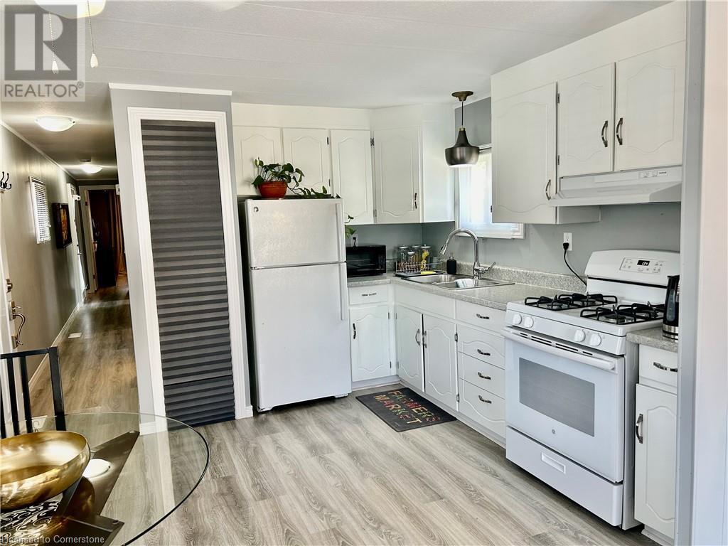 4594 Martha Lane, Beamsville, Ontario  L0R 1B1 - Photo 18 - XH4197437