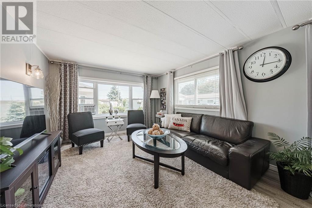 4594 Martha Lane, Beamsville, Ontario  L0R 1B1 - Photo 8 - XH4197437