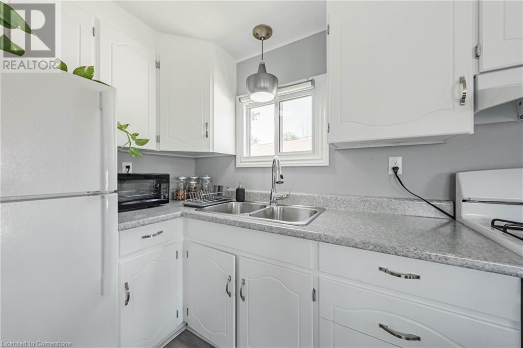 4594 Martha Lane, Beamsville, Ontario  L0R 1B1 - Photo 19 - XH4197437