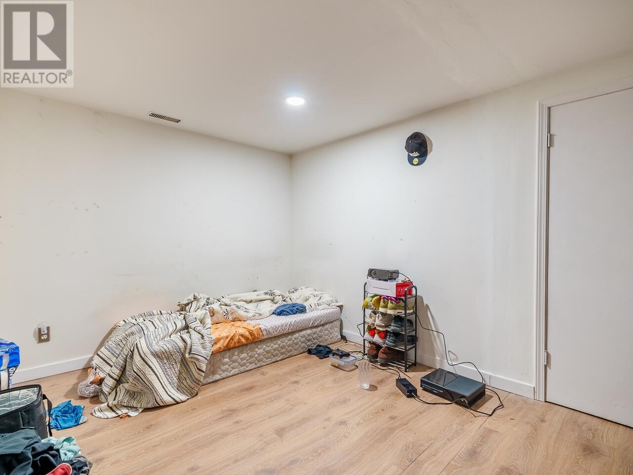 4863 Rupert Street, Vancouver, British Columbia  V5R 2J6 - Photo 12 - R2932656