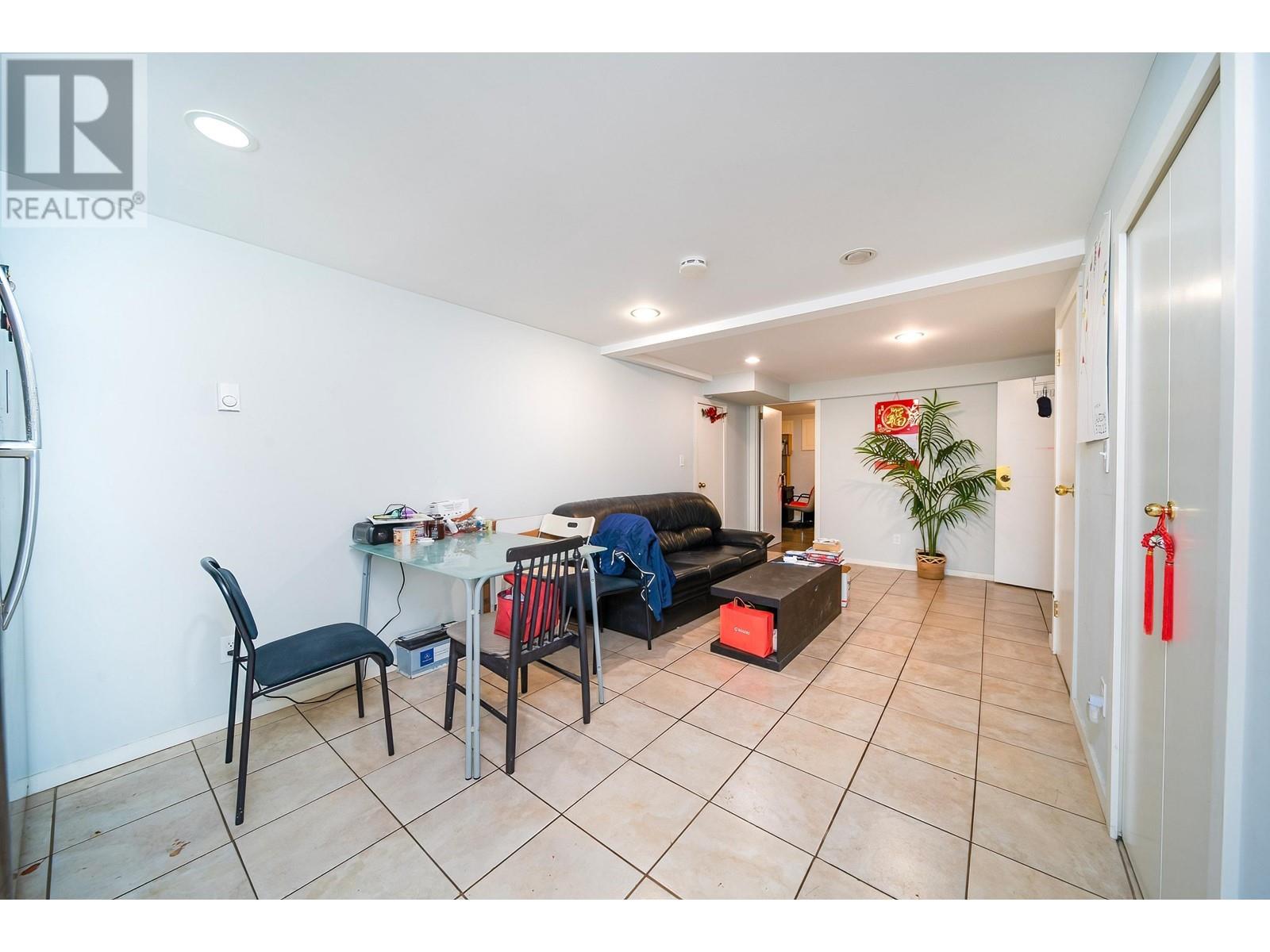5374 Chesham Avenue, Burnaby, British Columbia  V5H 2L2 - Photo 17 - R2932685