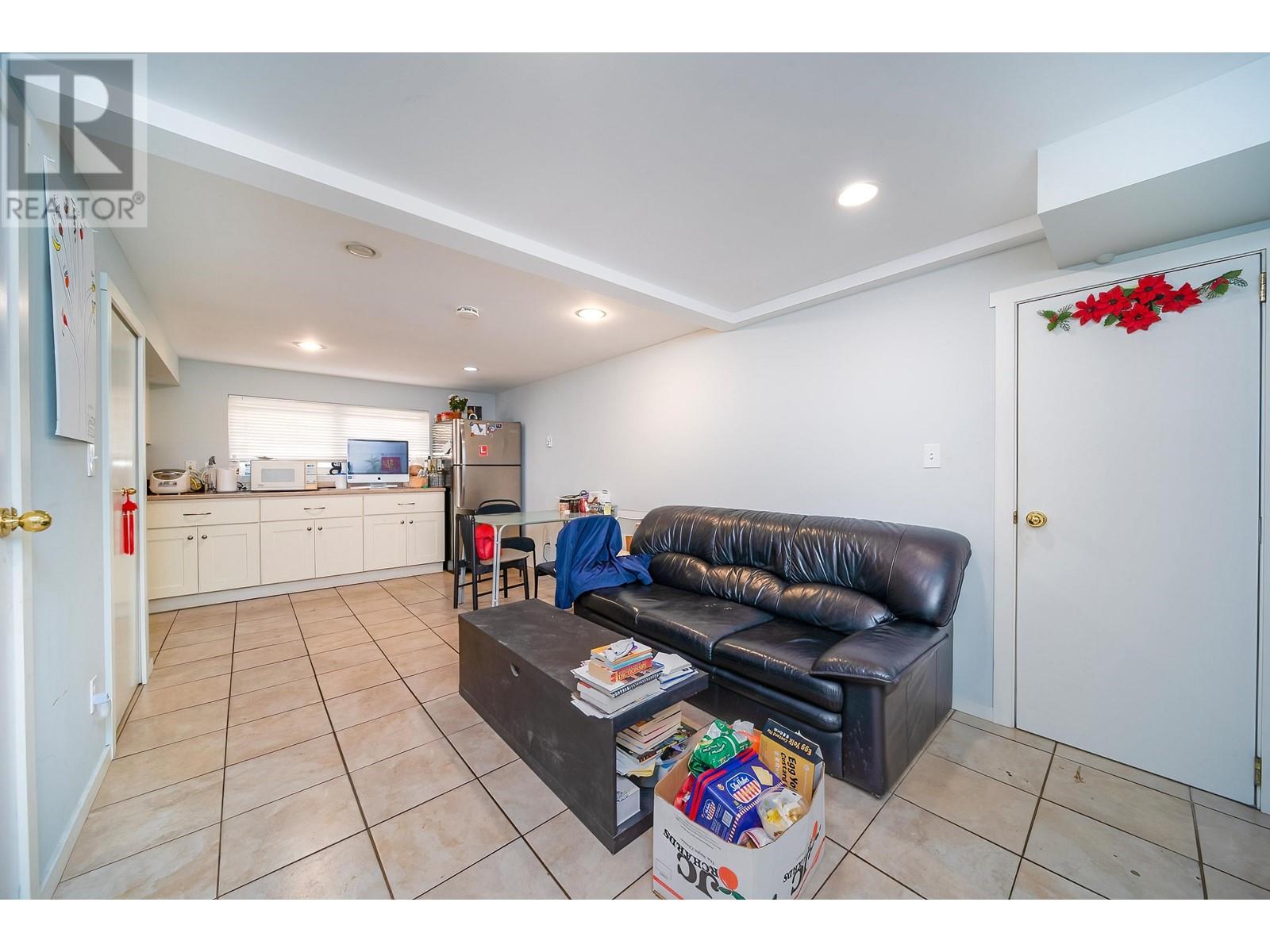 5374 Chesham Avenue, Burnaby, British Columbia  V5H 2L2 - Photo 16 - R2932685