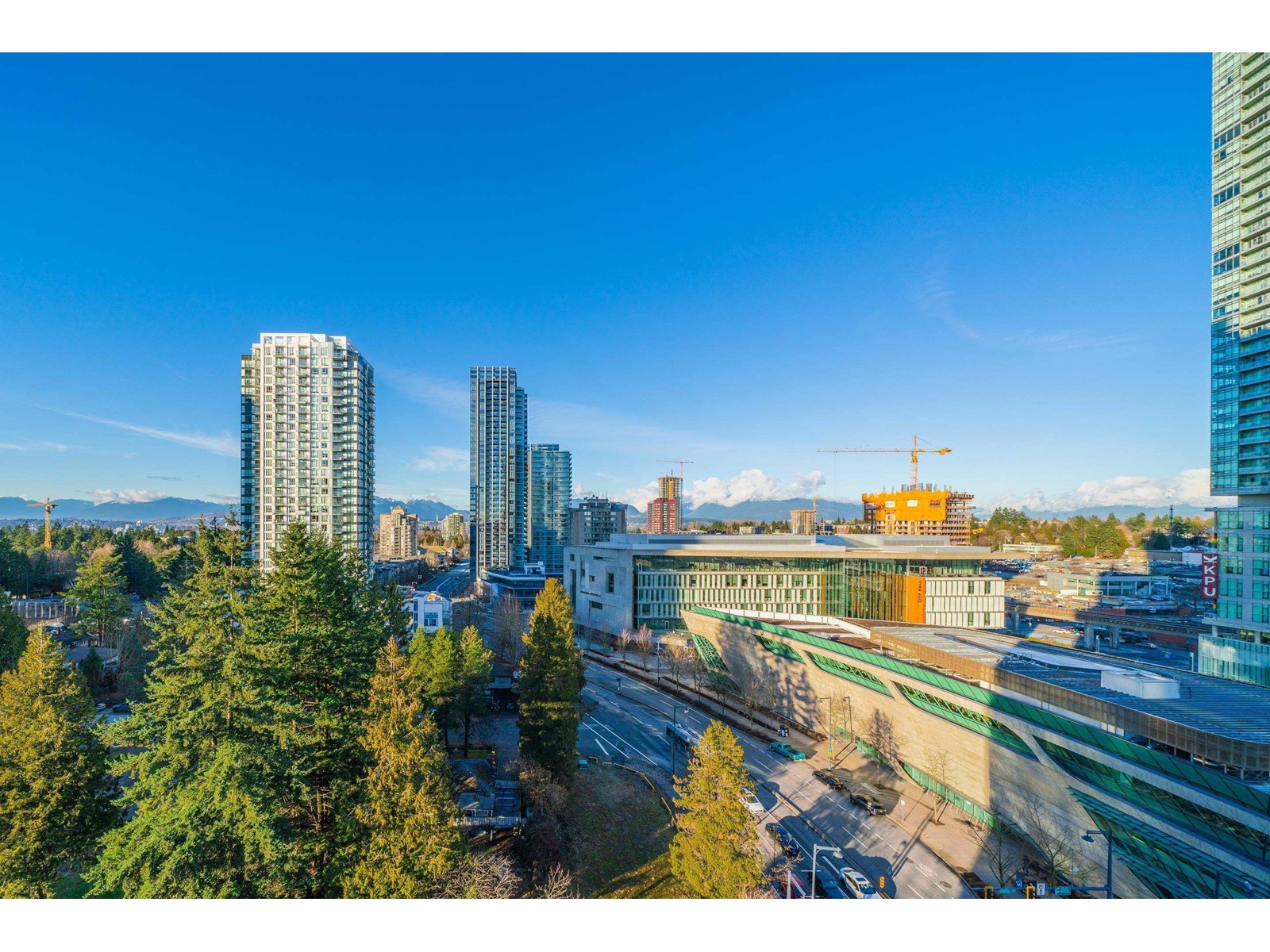 1208 13438 Central Avenue, Surrey, British Columbia  V3T 0N2 - Photo 13 - R2932638
