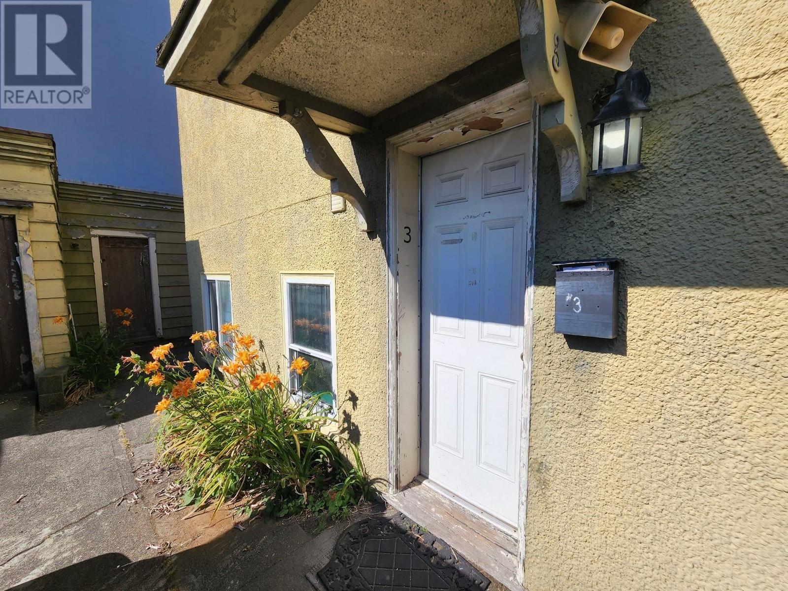 1121 Hamilton Street, New Westminster, British Columbia  V3M 2M8 - Photo 4 - C8063406