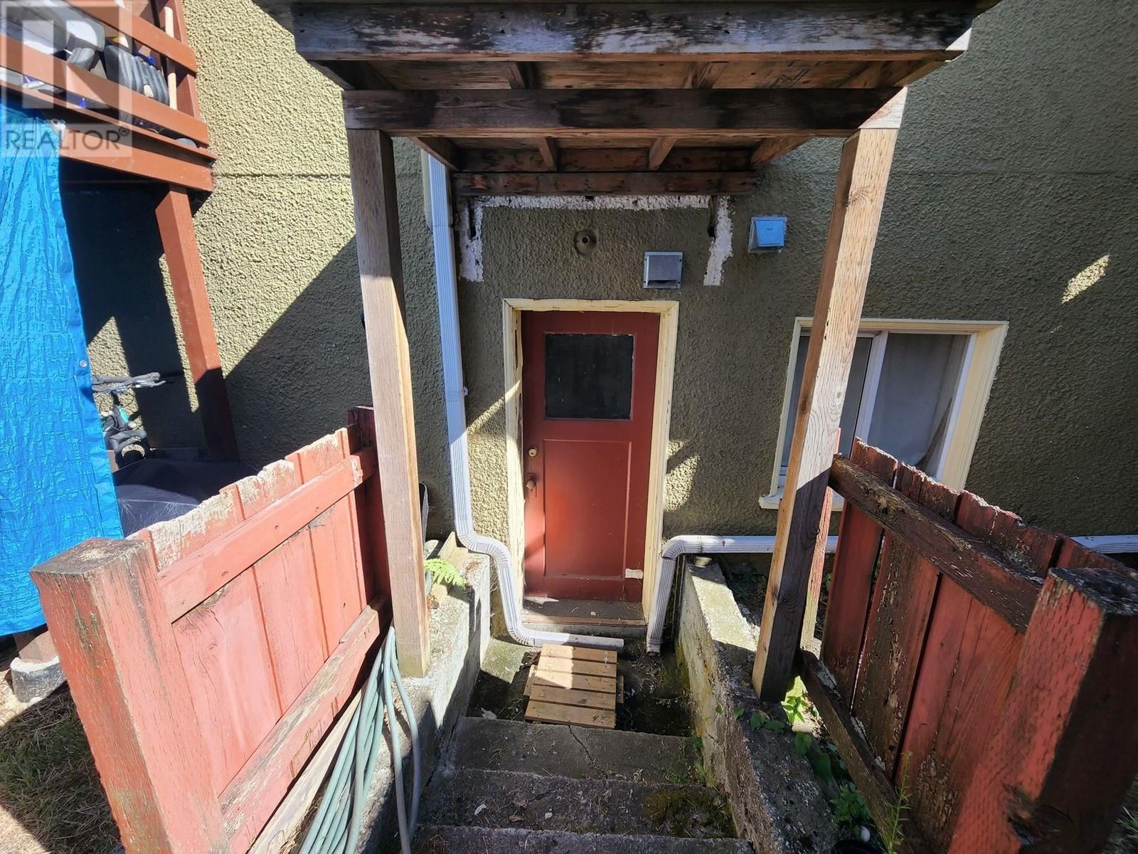 1121 Hamilton Street, New Westminster, British Columbia  V3M 2M8 - Photo 13 - C8063406