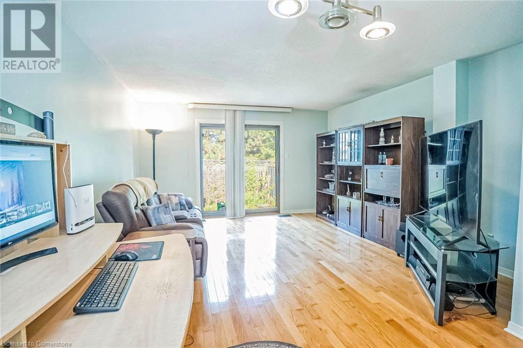 102 Pennyhill Drive, Toronto, Ontario  M1B 4K7 - Photo 10 - 40647465