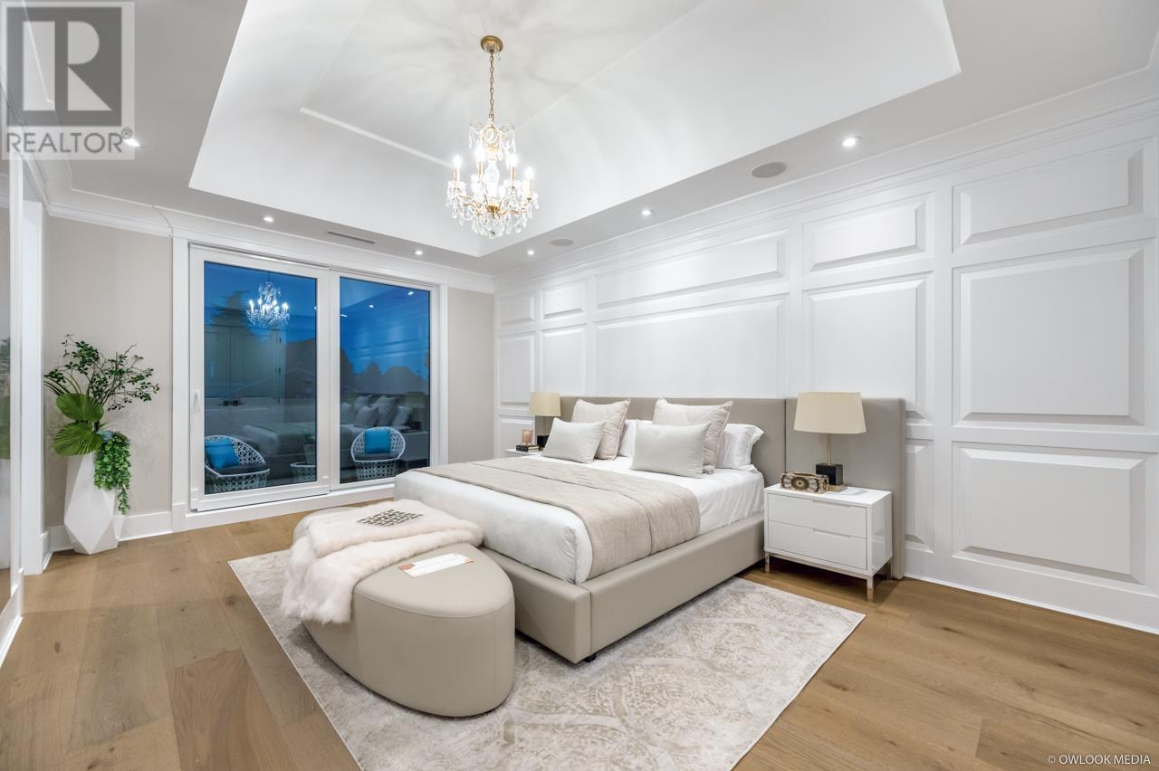 Listing Picture 32 of 40 : 7680 GLACIER CRESCENT, Richmond / 烈治文 - 魯藝地產 Yvonne Lu Group - MLS Medallion Club Member