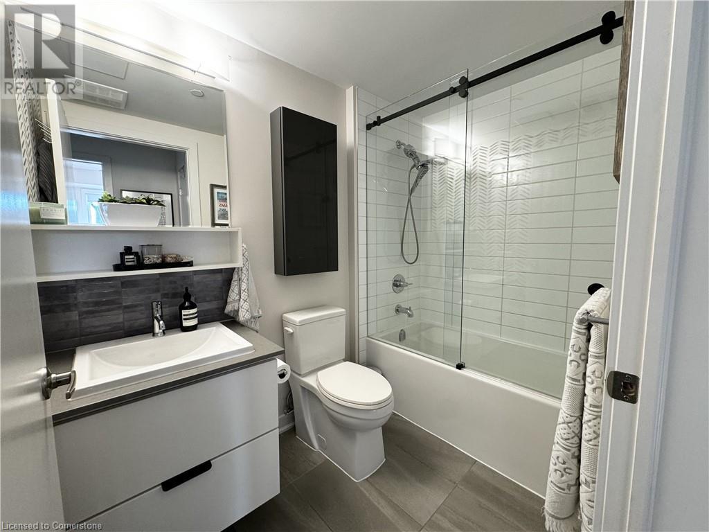 320 E Plains Road E Unit# 207, Burlington, Ontario  L7T 0C1 - Photo 9 - 40653481