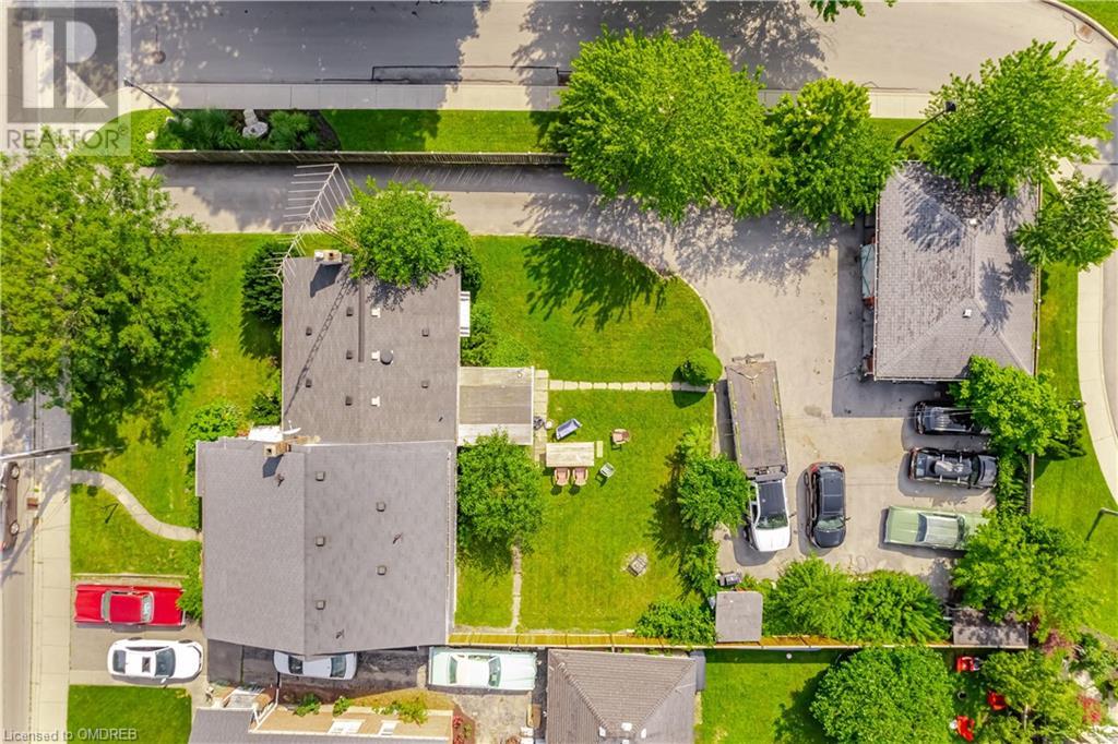 2149 Caroline Street, Burlington, Ontario  L7R 1L7 - Photo 3 - 40656964