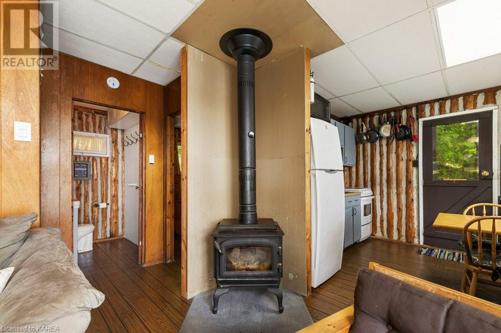 1020 Coutlee Point Lane, Sharbot Lake, Ontario  K0H 2P0 - Photo 13 - 40657750