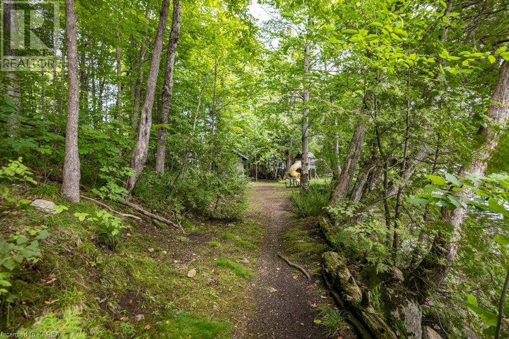 1020 Coutlee Point Lane, Sharbot Lake, Ontario  K0H 2P0 - Photo 22 - 40657750