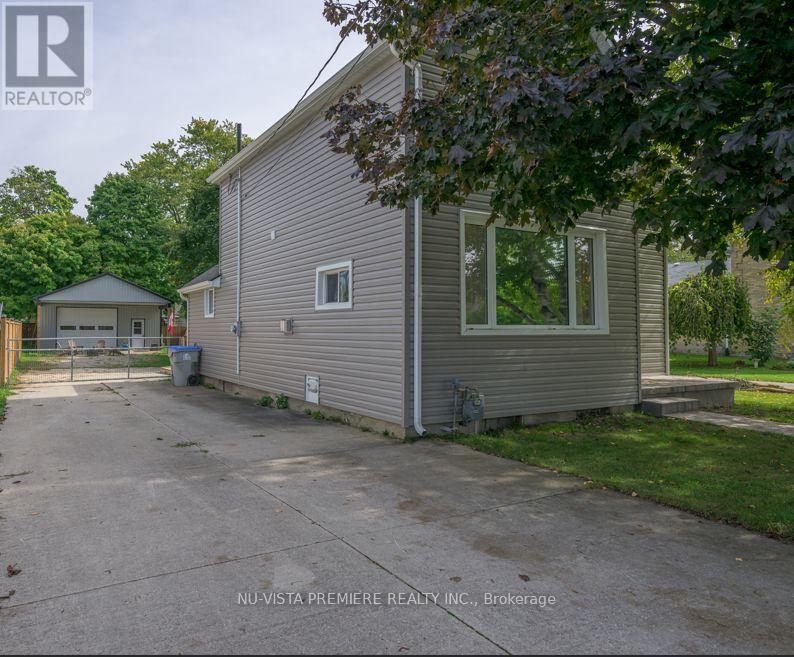 256 Pearl Street, North Middlesex, Ontario  N0M 2K0 - Photo 2 - X9376122