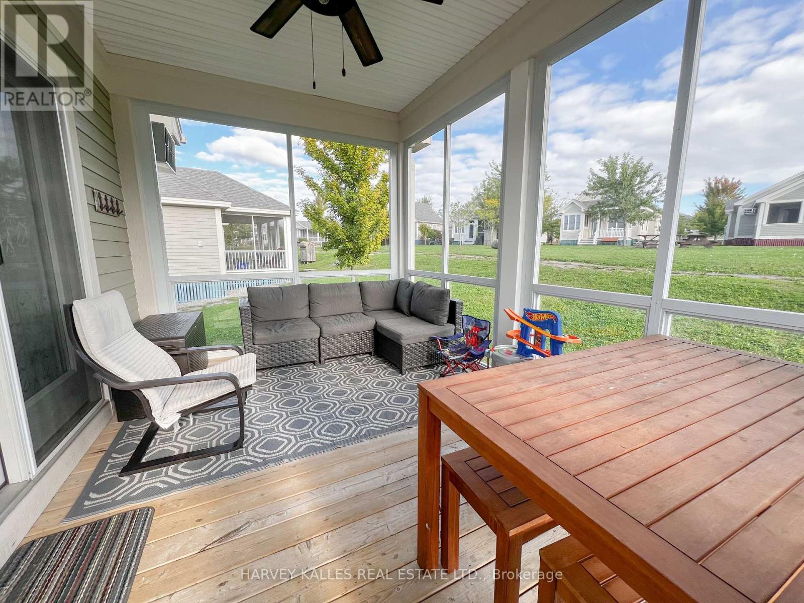 Property at 24 BUTTERNUT LANE image 2