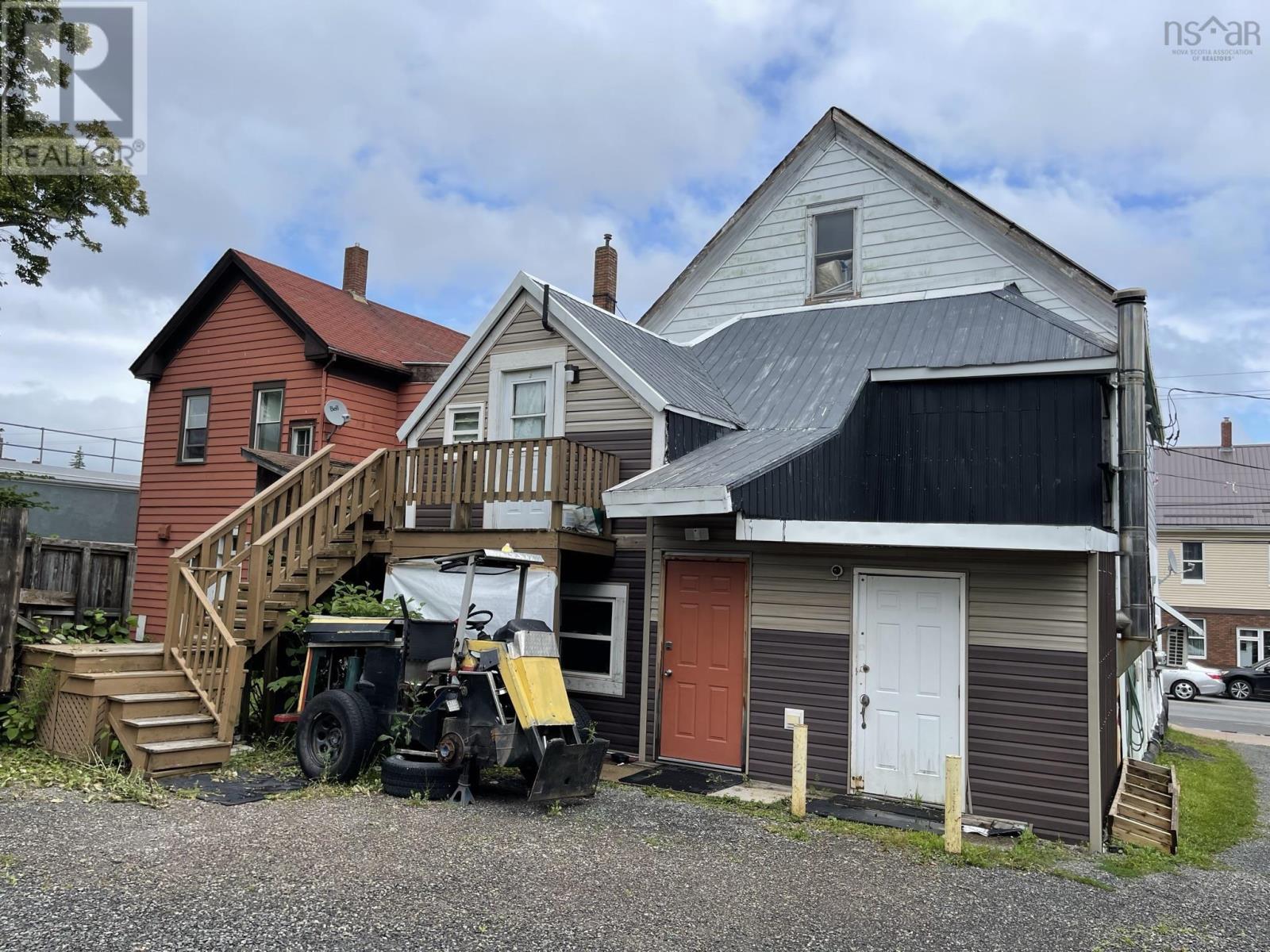 260-262 Foord Street, Stellarton, Nova Scotia  B0K 1S0 - Photo 4 - 202423922