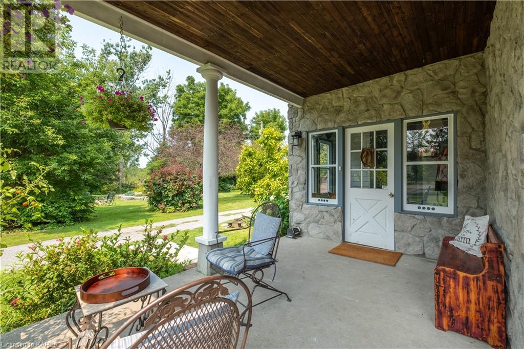 4902 Petworth Road, Harrowsmith, Ontario  K0H 1V0 - Photo 5 - 40639638