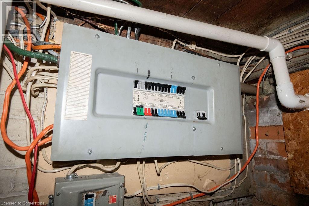 24 Duke Street, Brantford, Ontario  N3T 3T4 - Photo 13 - 40658007