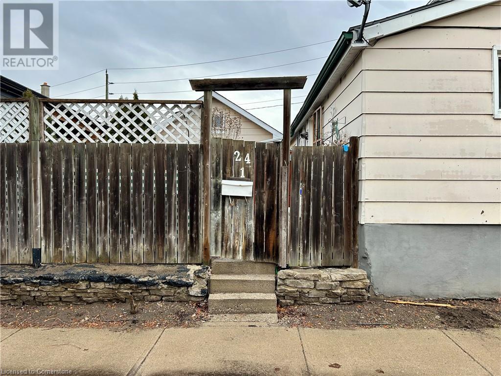 24 Duke Street, Brantford, Ontario  N3T 3T4 - Photo 38 - 40658007