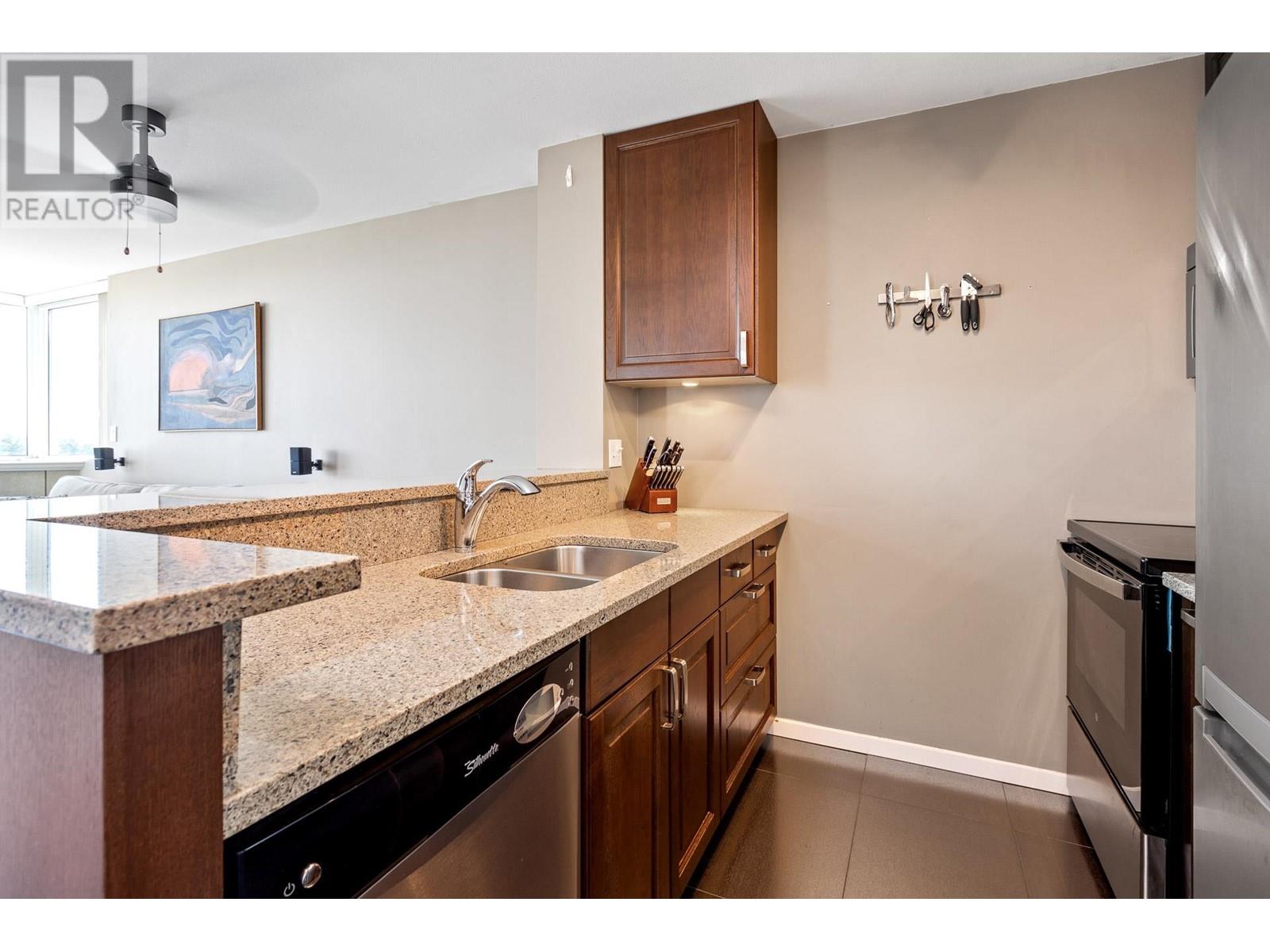 807 2763 Chandlery Place, Vancouver, British Columbia  V5S 4V4 - Photo 15 - R2932714