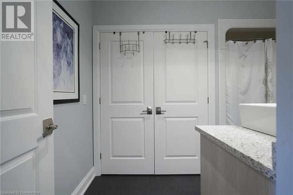 9245 Shoveller Drive Unit# 2, Niagara Falls, Ontario L2H 0M5 - Photo 12 - XH4197794